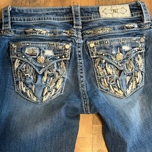 Miss Me Jeans with Silver Aztec Wing Detailing Mid Rise Size 27 31 inseam